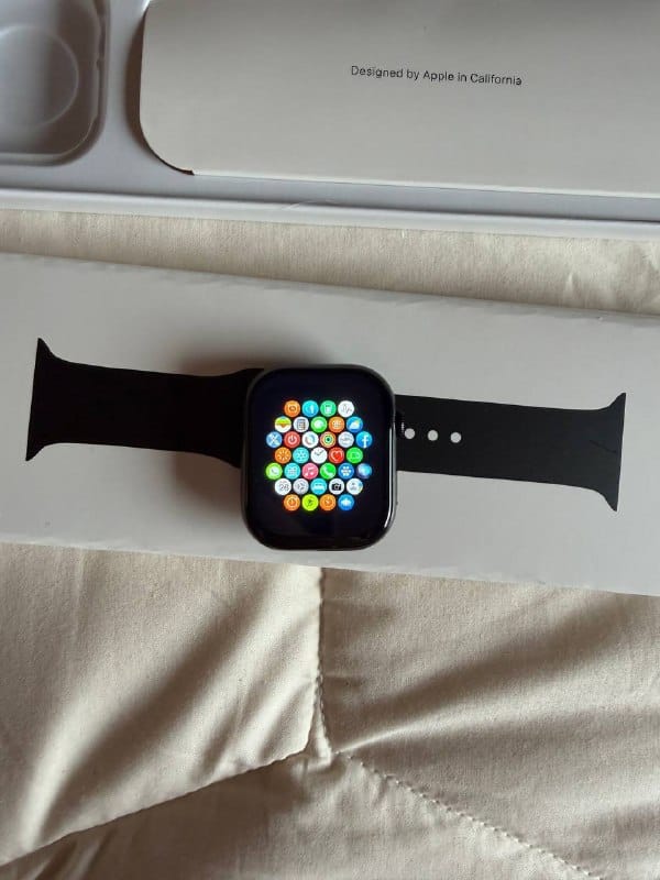 Elevate Your Tech Style: Apple Finds on Hacoo