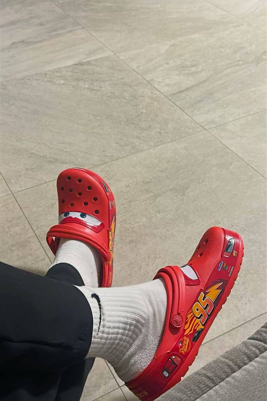Crocs Mqueen Clogs – Hacoo-Link · Foto 3