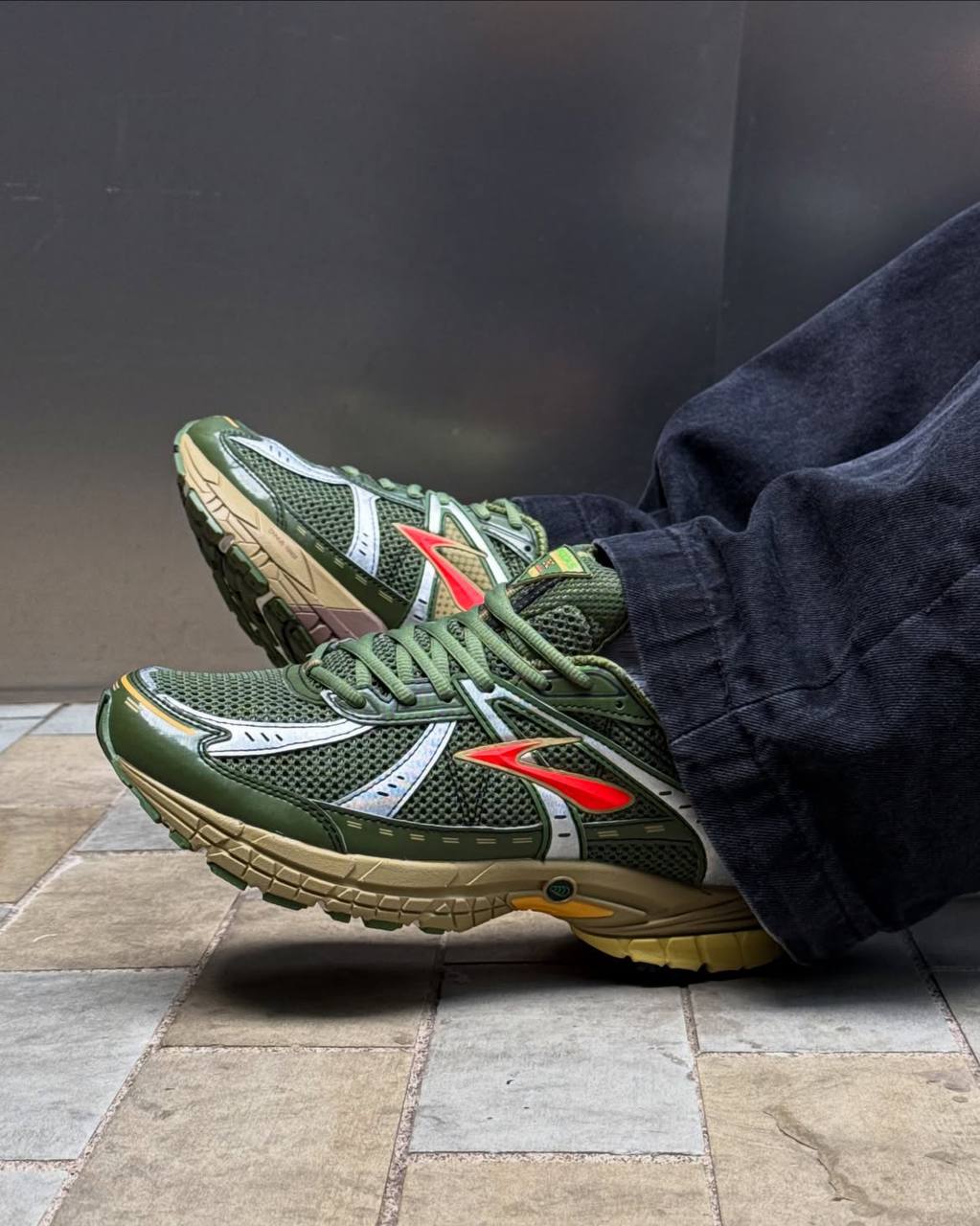 Sapatilhas Brooks GTS – Link da Hacoo