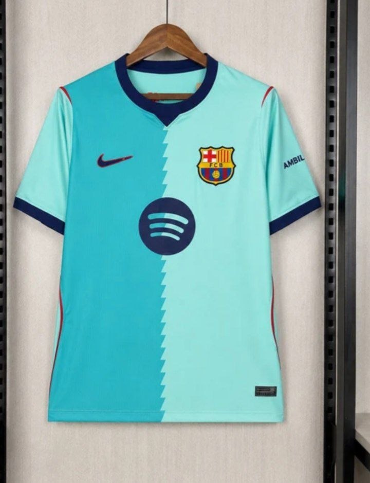 Football Kit List – Lien Hacoo