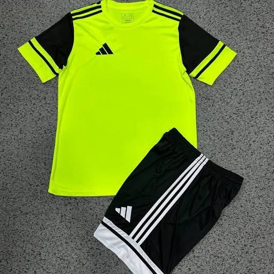 Completo Adidas – Link Hacoo · foto 2