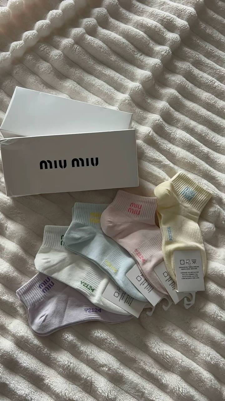 Miu Miu Socken – Hacoo-Link · Foto 2