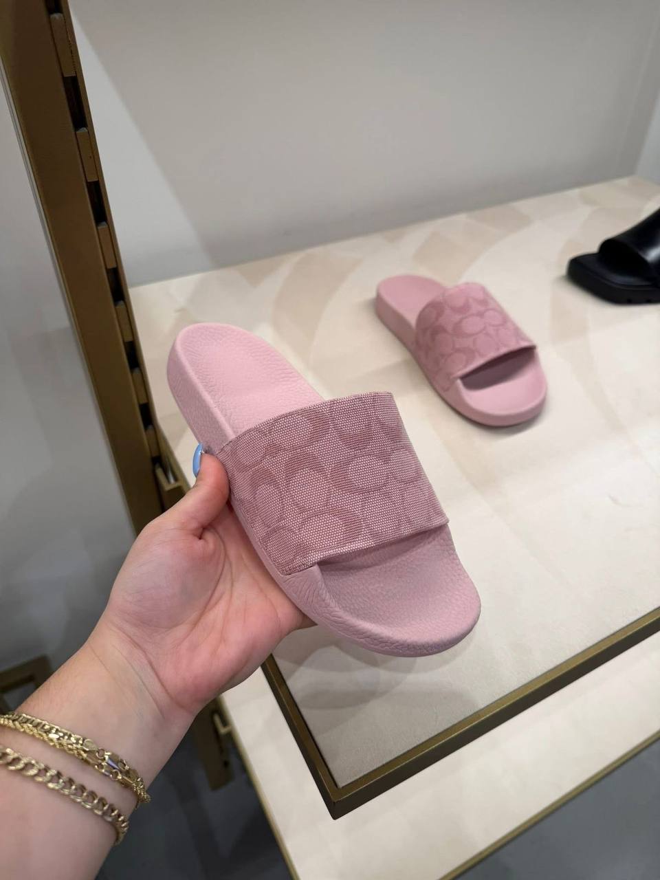 Chaussons Coach – Lien Hacoo · photo 2