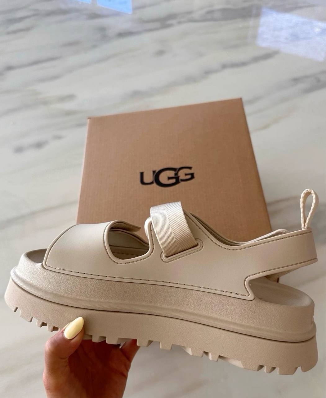 Sandali Ugg – Link Hacoo · foto 3
