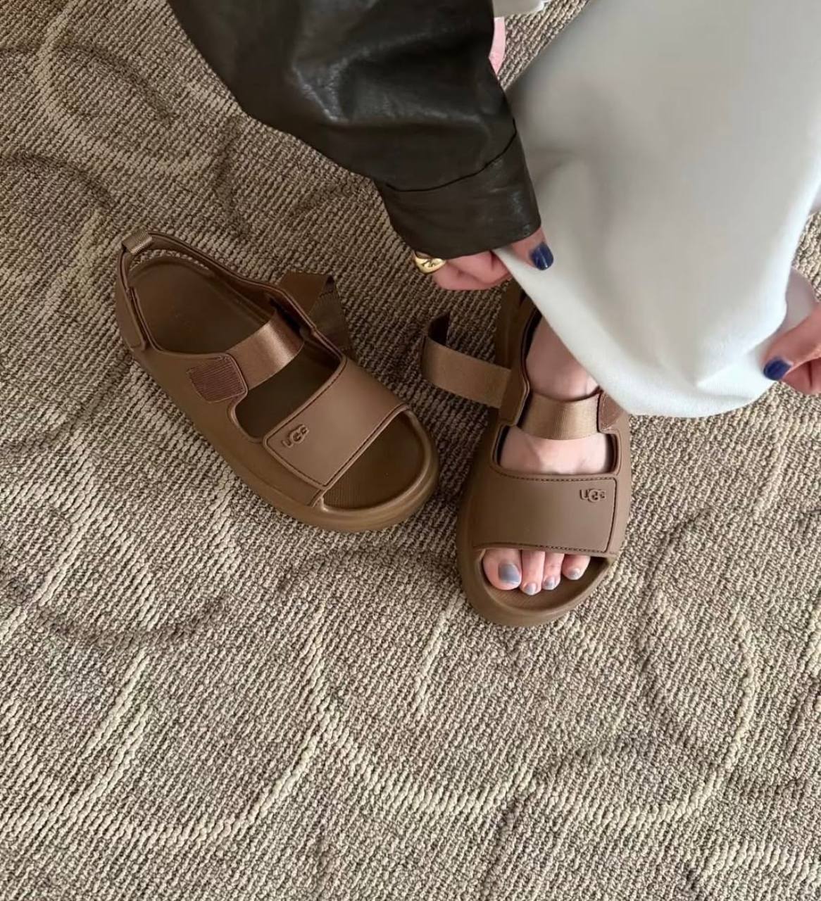 Sandali Ugg – Link Hacoo · foto 4