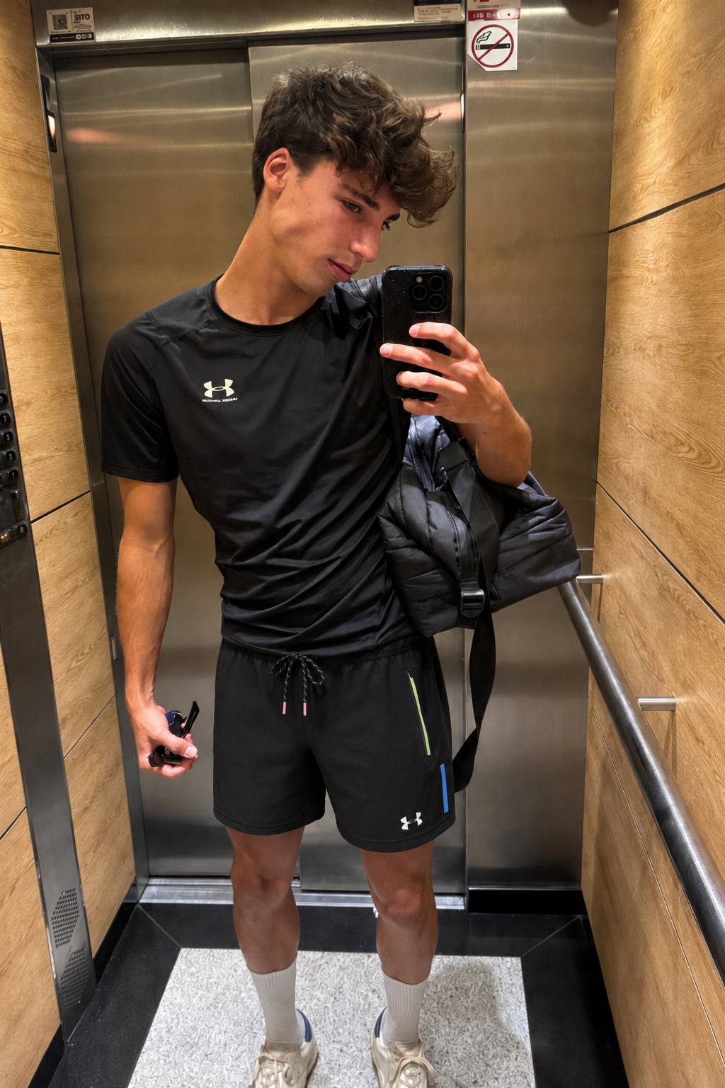 Under Armour rövidnadrág – Hacoo link · fotó 3
