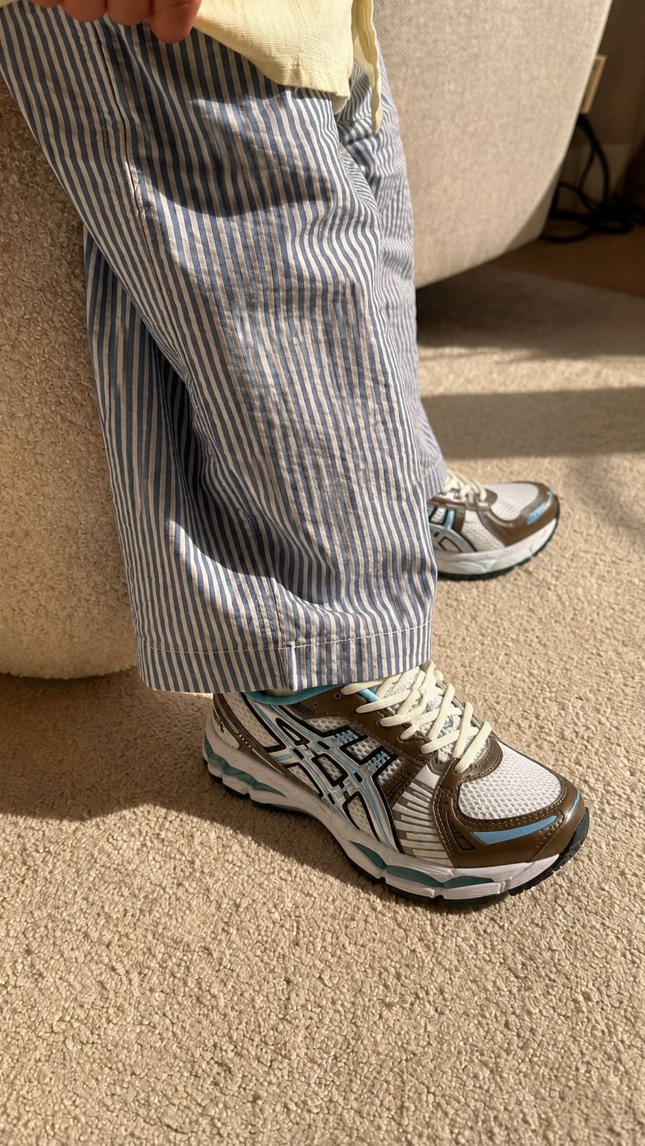 Asics Trainers List – Lien Hacoo · photo 3