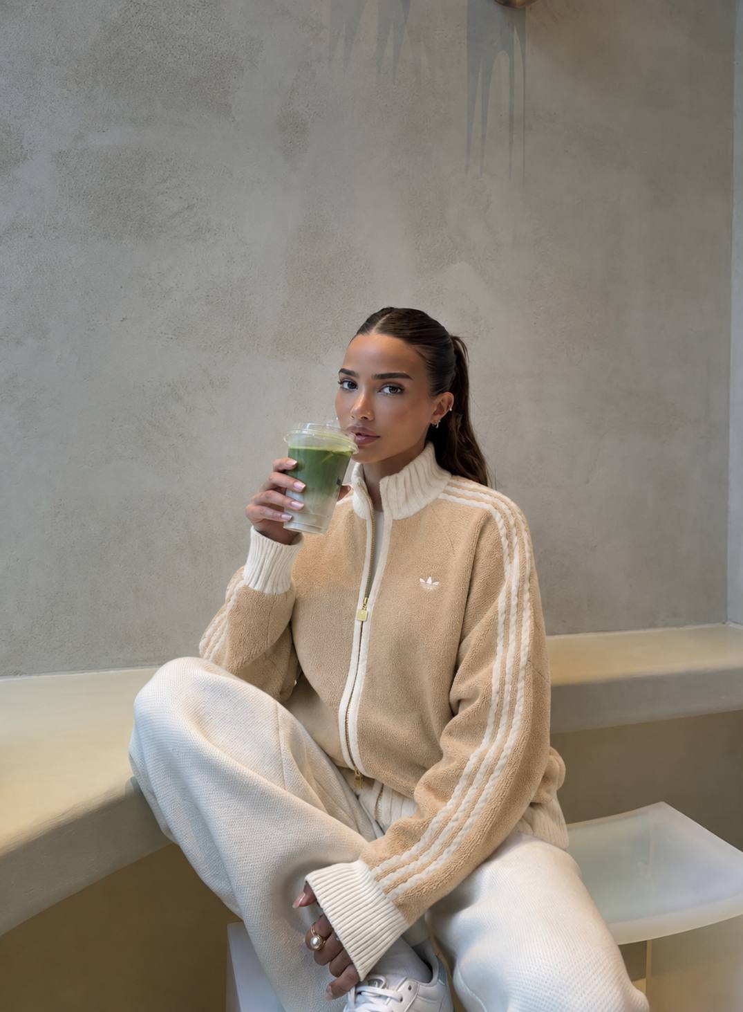 Sweat Adidas – Lien Hacoo · photo 3