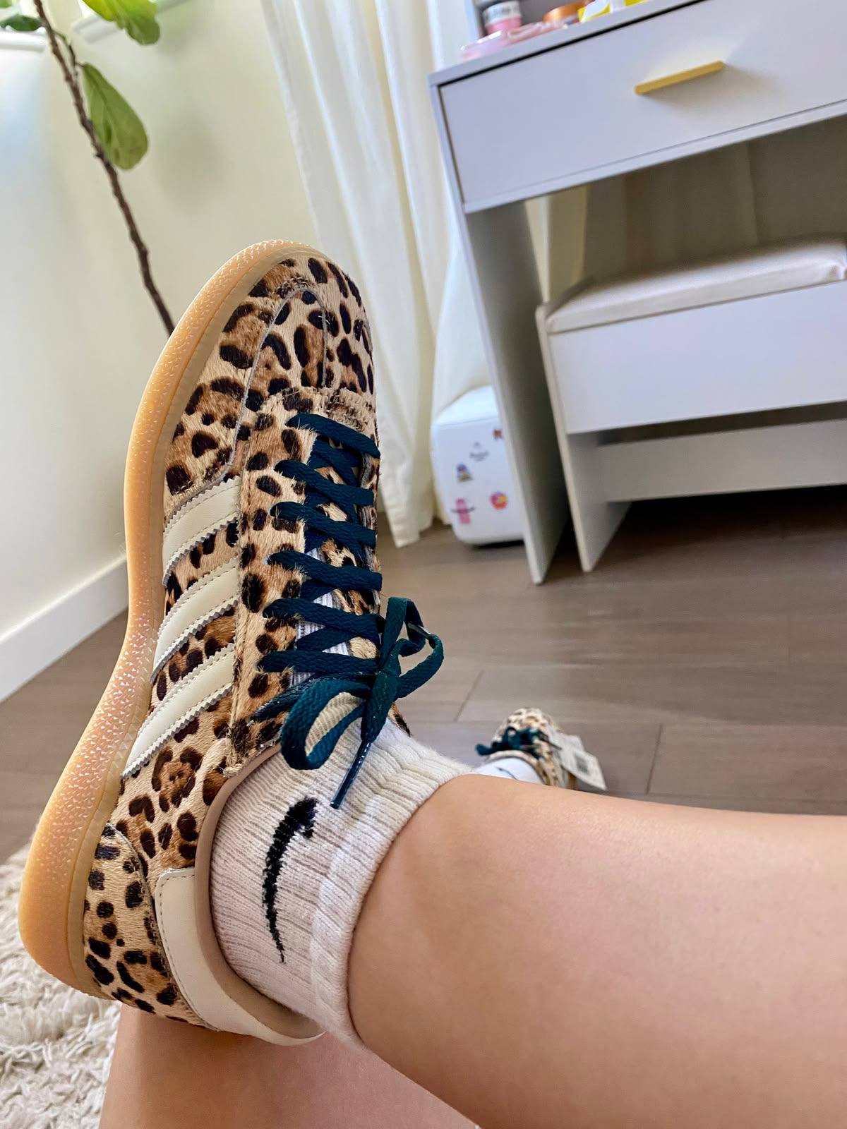 Baskets Adidas Samba Leopard – Lien Hacoo