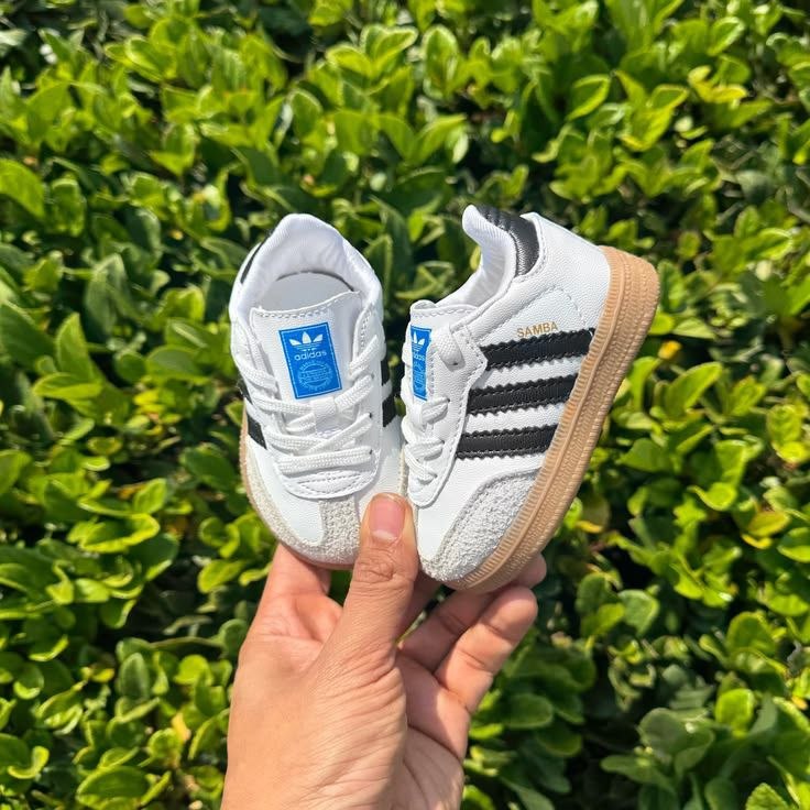 Adidas Trainers List Kids – Lien Hacoo · photo 3