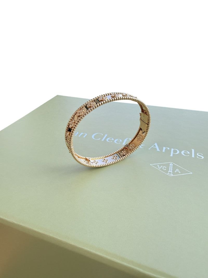Van Cleff Arpels List – Lien Hacoo · photo 4