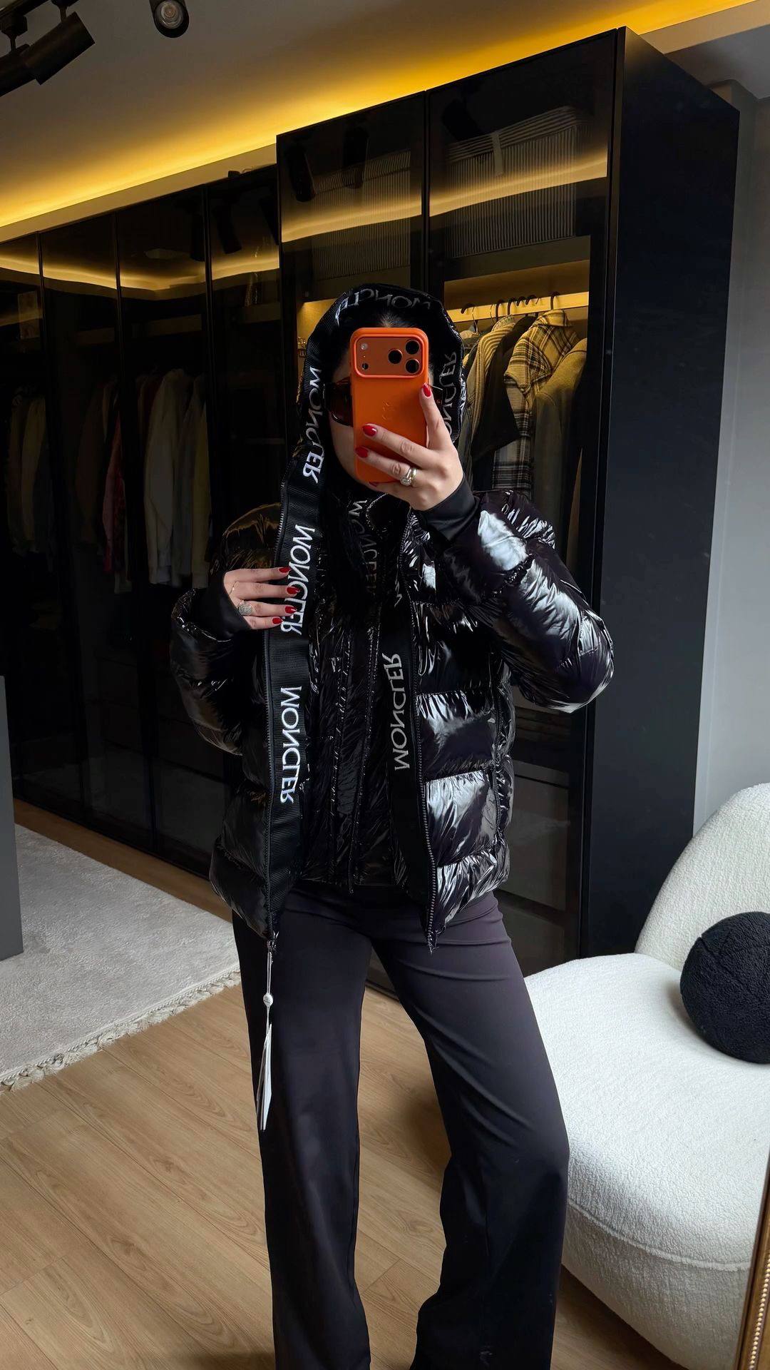Moncler Clothing List – Hacoo-Link · Foto 3