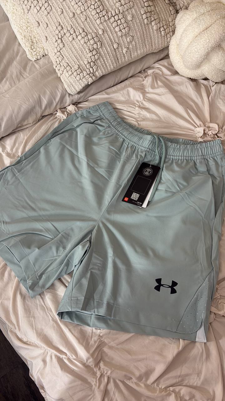 Short Under Armour – Lien Hacoo · photo 3
