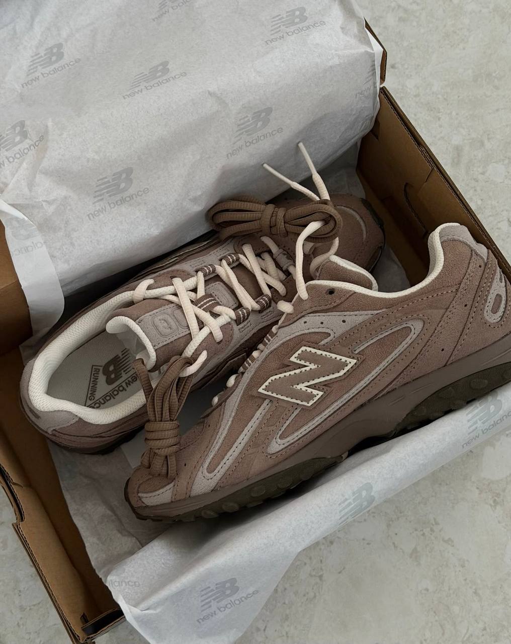 Sapatilhas New Balance 204 L – Link da Hacoo · foto 2