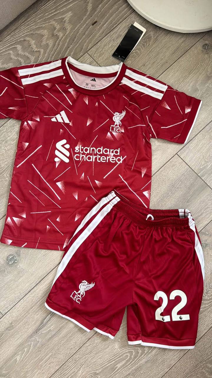 Adidas Liverpool Kit – Lien Hacoo