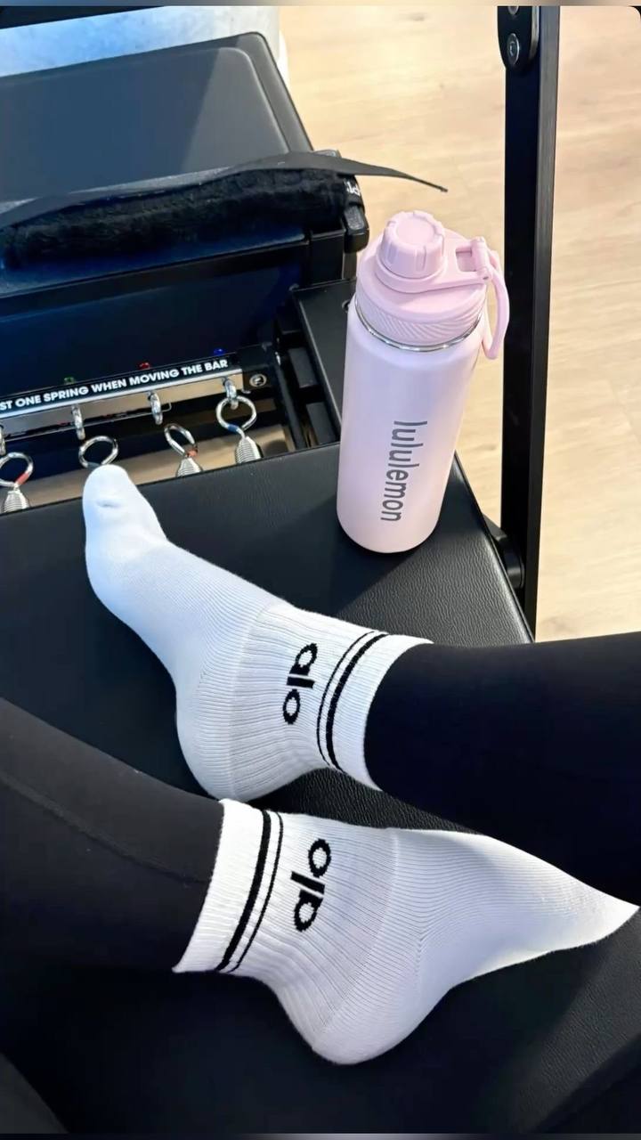 Chaussettes Alo Yoga – Lien Hacoo