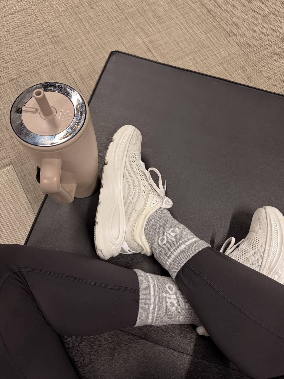 Chaussettes Alo Yoga – Lien Hacoo · photo 4