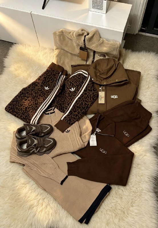 Forro polar The North Face · Ropa UGG · Chándal Adidas · New Balance 9060 – Hacoo-Link · Foto 4