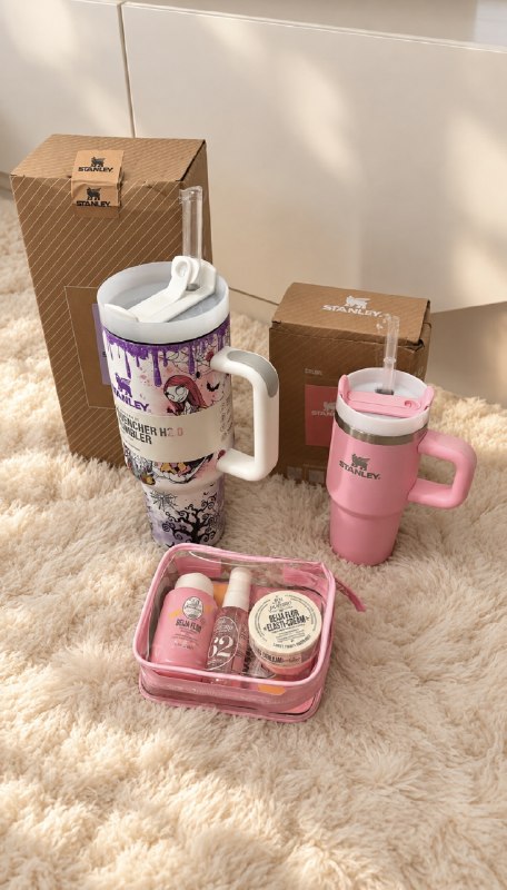 Set Sol de Janeiro · Vasos Stanley · UGG Lowmel Mule Clog · Chándal Adidas – Enlace de Hacoo · foto 4