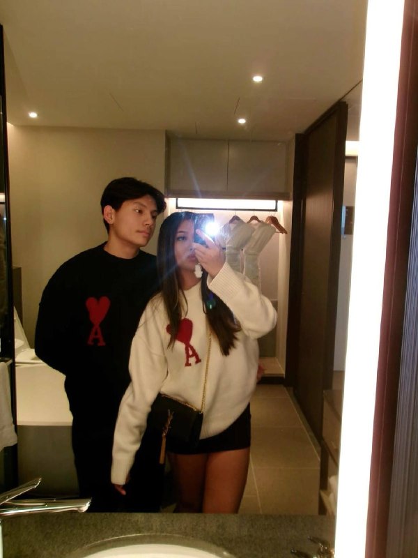 Ami Paris kötött pulóver – Hacoo link · fotó 2