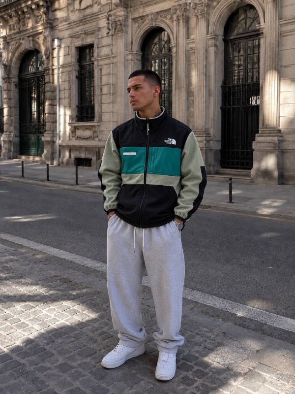 The North Face jacket – Hacoo link