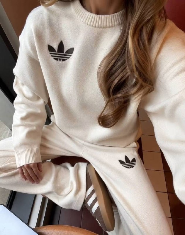 Sweat Adidas – Lien Hacoo · photo 3