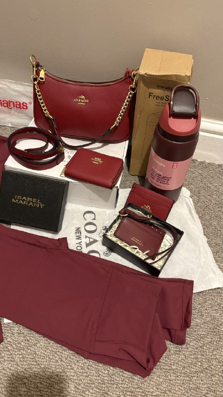 Owala / Coach / isabel marant / Van Cleef Arpe kézitáska – Hacoo link · fotó 3
