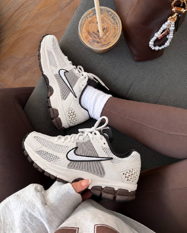 Sapatilhas Nike Vomero 5 – Link da Hacoo