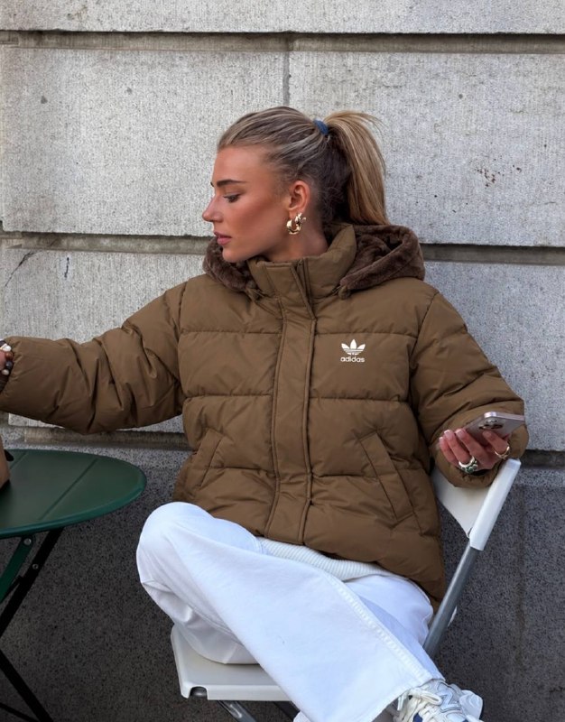 Plumífero Adidas – Enlace de Hacoo