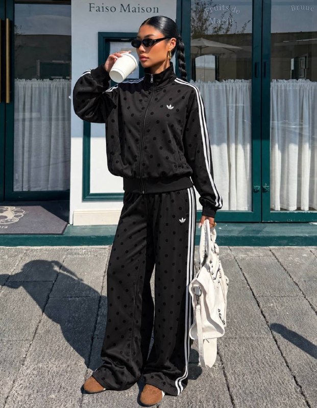 Adidas tracksuit – Hacoo link · photo 4