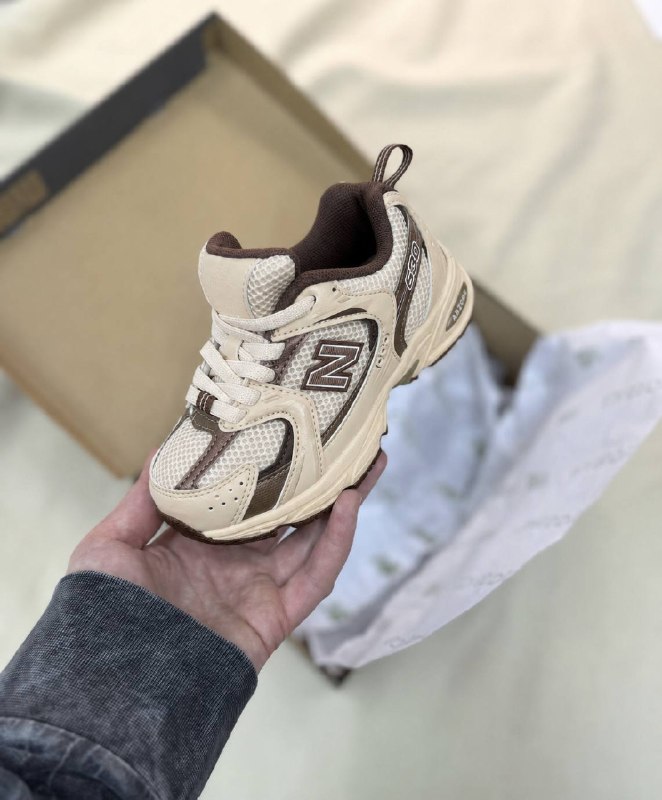 New Balance 9060 · New Balance 740 · New Balance 530 Kids · New Balance 530 – Hacoo-Link · Foto 3