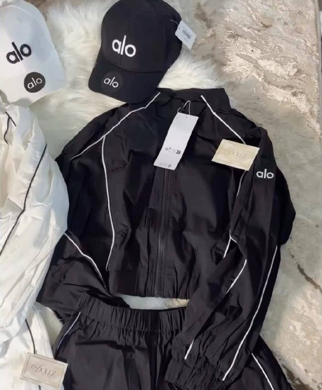 Alo Yoga top – Hacoo link · photo 4