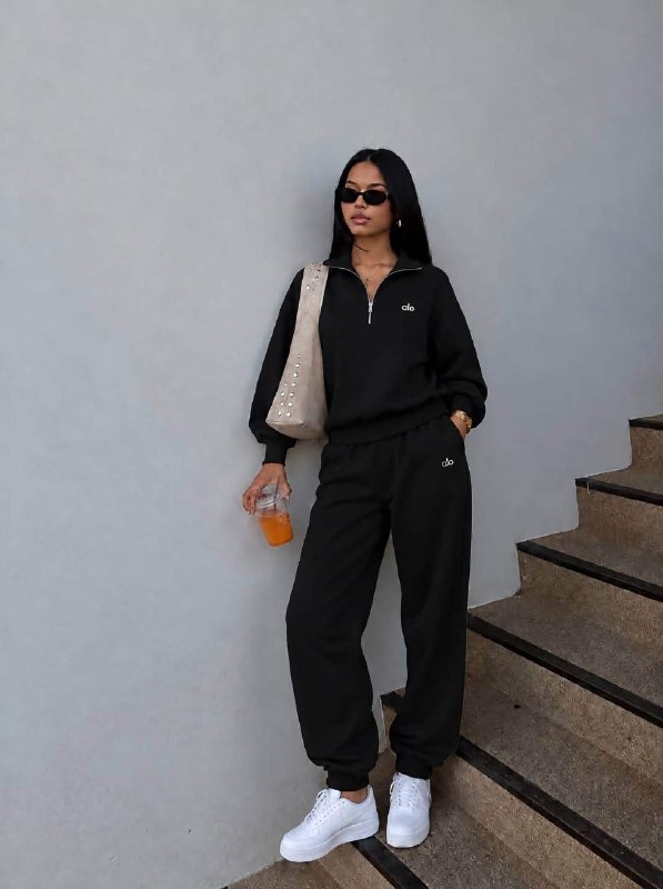 Alo Yoga tracksuit – Hacoo link