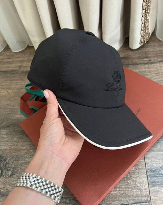 Loro Piana sál – Hacoo link · fotó 3