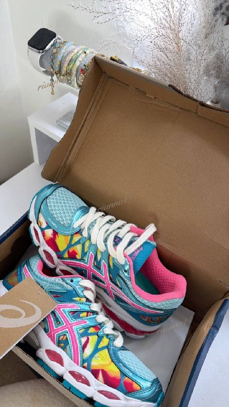 Asics Kayano 14 · Asics Venture 6 · Asics NYC · Asics Cumulus 16 – Hacoo link · photo 3