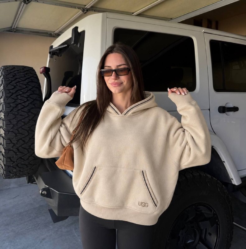 Ugg sweatshirt – Hacoo link