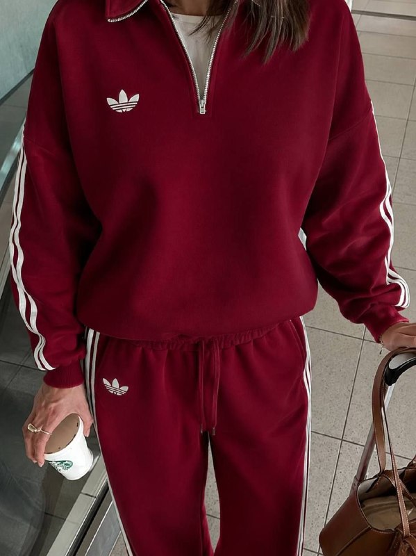 Adidas tracksuit – Hacoo link · photo 2