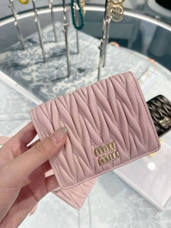 Miu Miu ( ) wallet – Hacoo link · photo 2