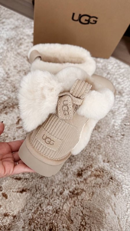 Ugg ( ) slippers – Hacoo link · photo 2