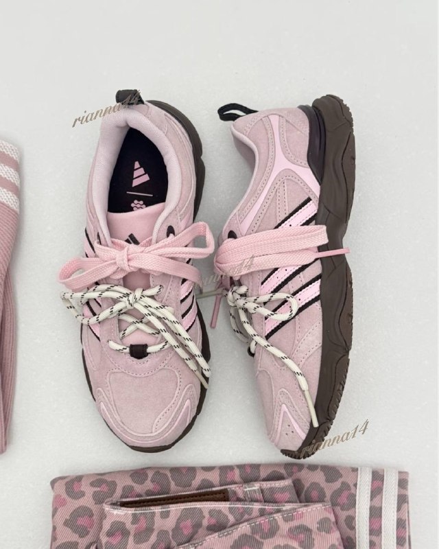 Adidas WHISPER GLIDE sneakers – Hacoo link · photo 2