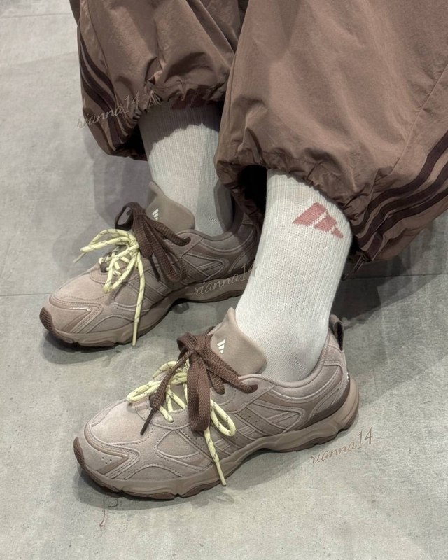 Adidas WHISPER GLIDE sneakers – Hacoo link · photo 5