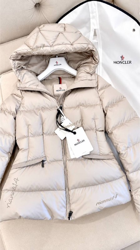 Moncler puffer jacket – Hacoo link