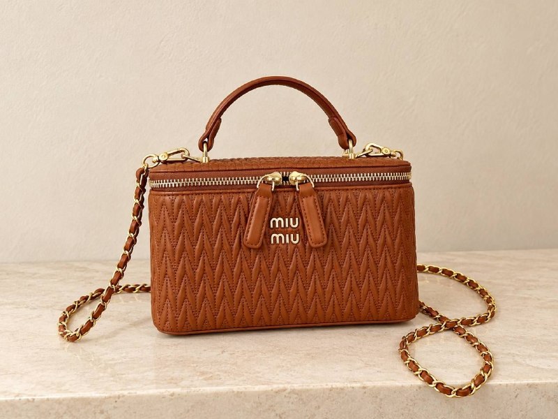 Miu Miu handbag – Hacoo link · photo 4