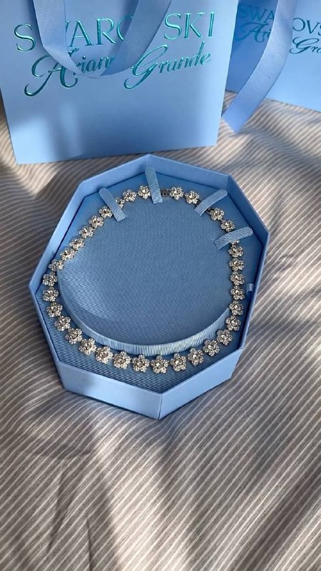 Swarovski jewellery – Hacoo link · photo 2
