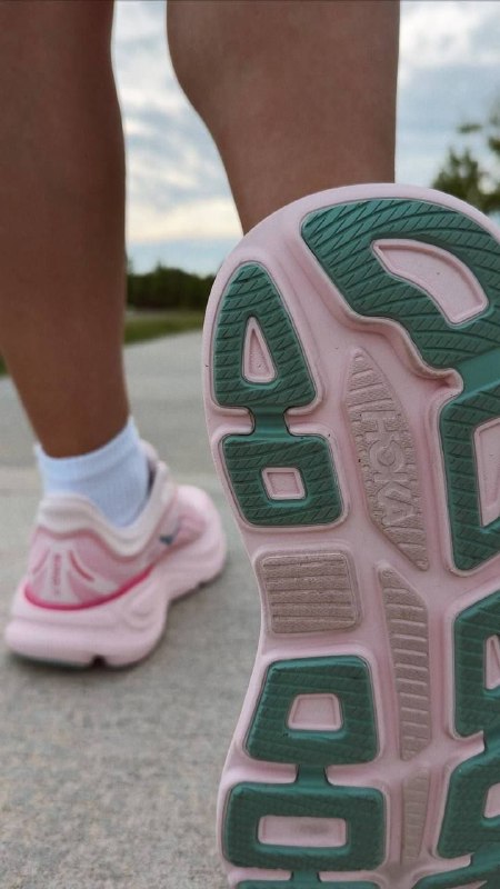 Hoka Bondi 9 sneakers – Hacoo link · photo 4
