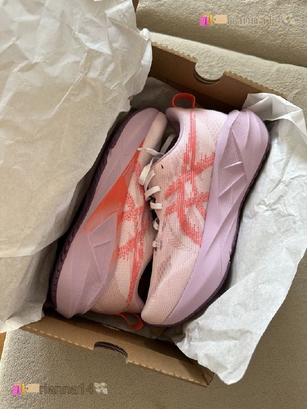 Asics Novablast 5 - Running sneakers – Hacoo link · photo 3