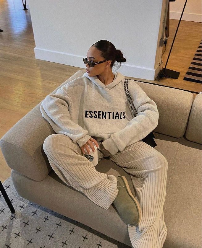Essentials sweatshirt – Hacoo link · photo 4