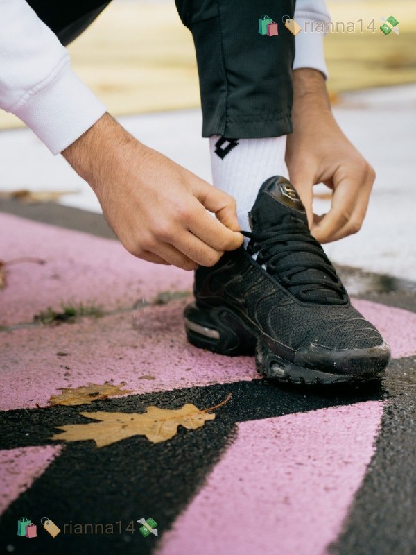 Nike Air Max tn - List sneakers – Hacoo link · photo 2