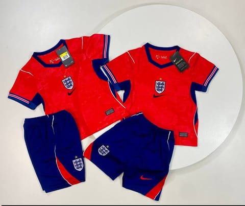 Football Kit List – Enlace de Hacoo