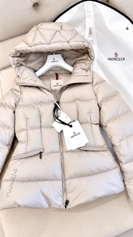 Casaco acolchoado Moncler – Link da Hacoo